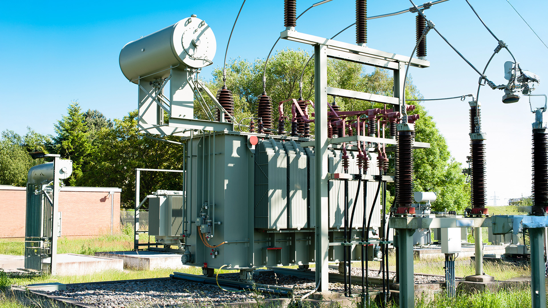 The Importance of Transformer Technologies in Green Energy Infrastructure